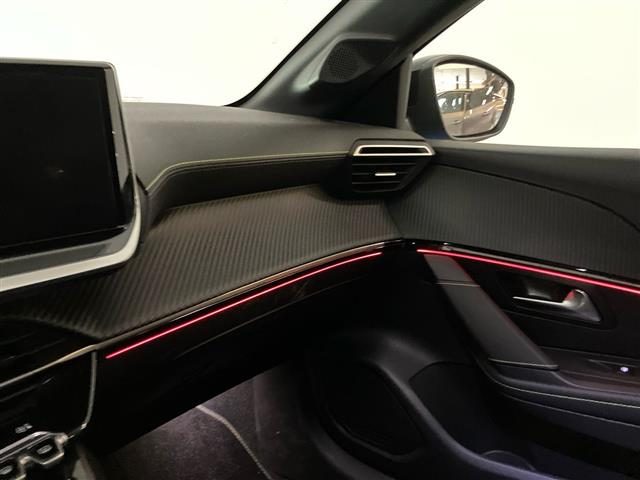 PEUGEOT 208 usata 28
