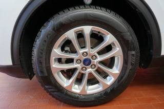 FORD Kuga usata, con Riconoscimento dei segnali stradali
