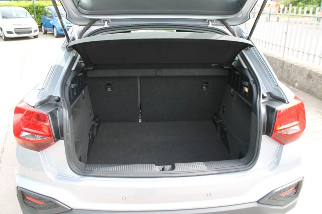 AUDI Q2 usata, con Boardcomputer