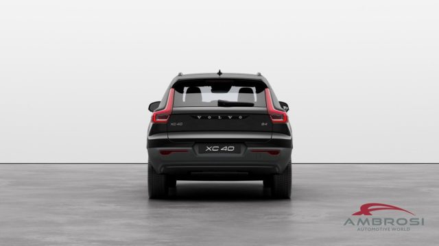 VOLVO XC40 usata 5