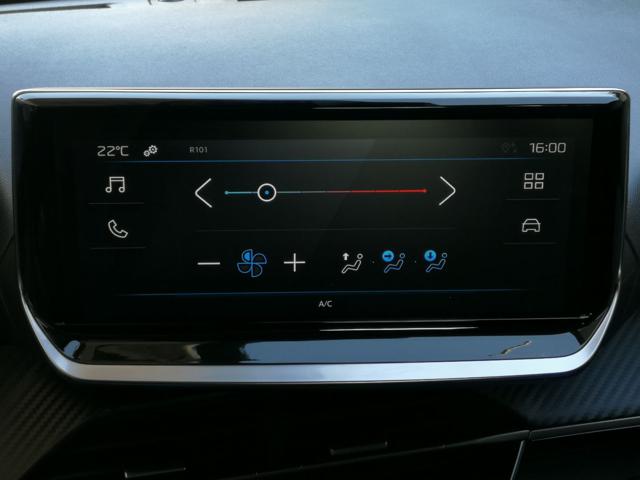 PEUGEOT 208 usata, con Autoradio digitale