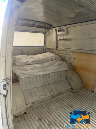 VOLKSWAGEN T2 usata 15