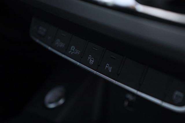 AUDI A4 usata, con Controllo trazione