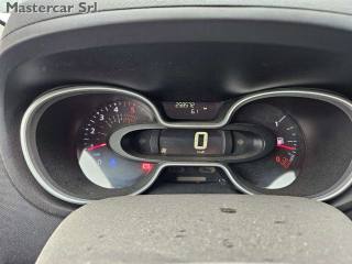 RENAULT Trafic usata, con USB