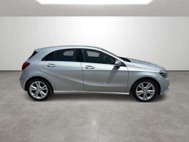 MERCEDES-BENZ A 180 usata, con Climatizzatore