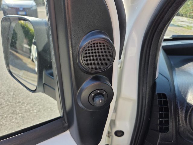 FIAT Fiorino usata, con USB