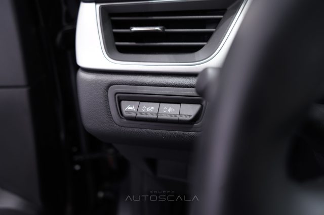 RENAULT Captur usata, con ESP