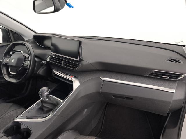 PEUGEOT 3008 usata, con Sensori di parcheggio posteriori