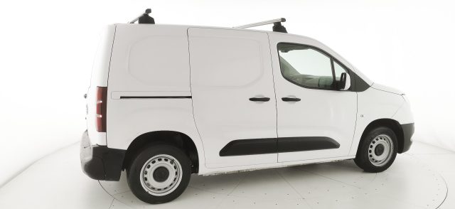OPEL Combo usata, con Bluetooth