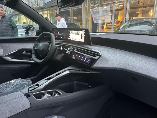 PEUGEOT 3008 usata, con Boardcomputer