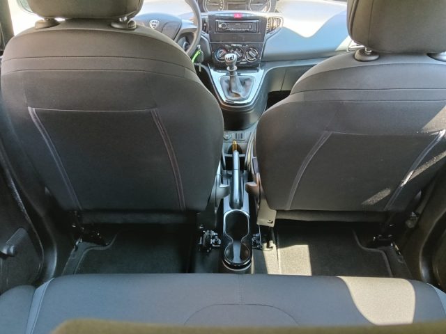 LANCIA Ypsilon usata, con Isofix