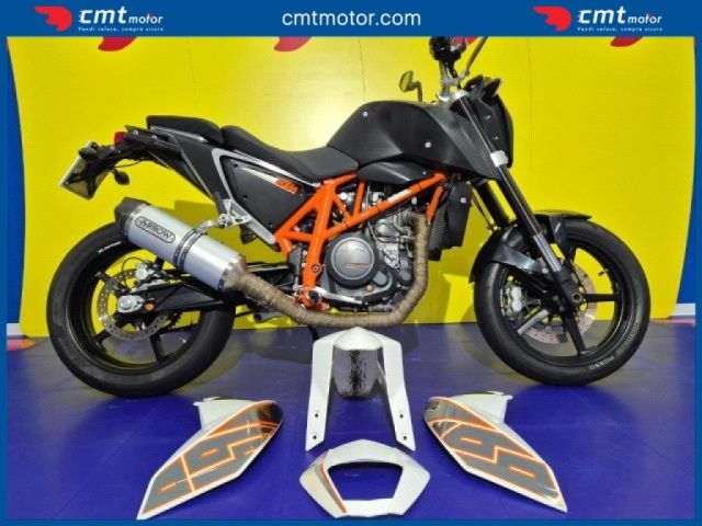 KTM 690 Duke usata 13