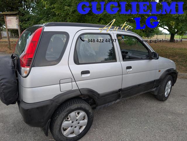 DAIHATSU Terios usata, con Autoradio