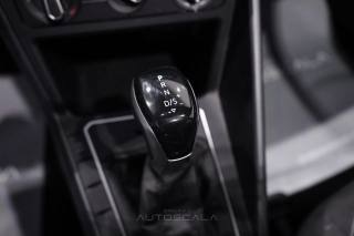 VOLKSWAGEN Taigo usata, con Autoradio digitale