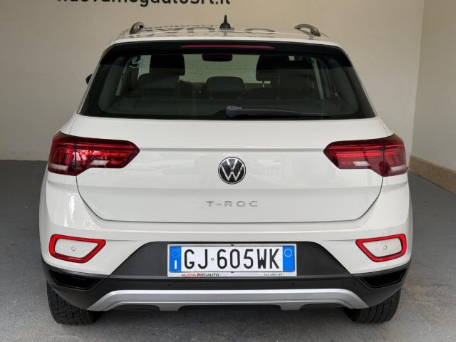 VOLKSWAGEN T-Roc usata, con Autoradio digitale
