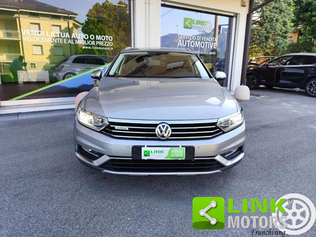 VOLKSWAGEN Passat usata, con Airbag