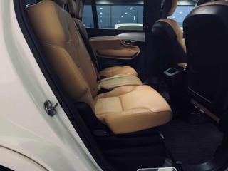 VOLVO XC90 usata, con Interni in pelle