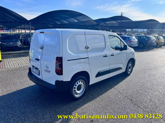 OPEL Combo usata, con Alzacristalli elettrici