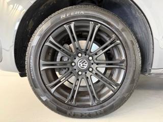 VOLKSWAGEN Caravelle usata, con Chiusura centralizzata