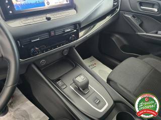 NISSAN Qashqai usata, con Luci diurne LED