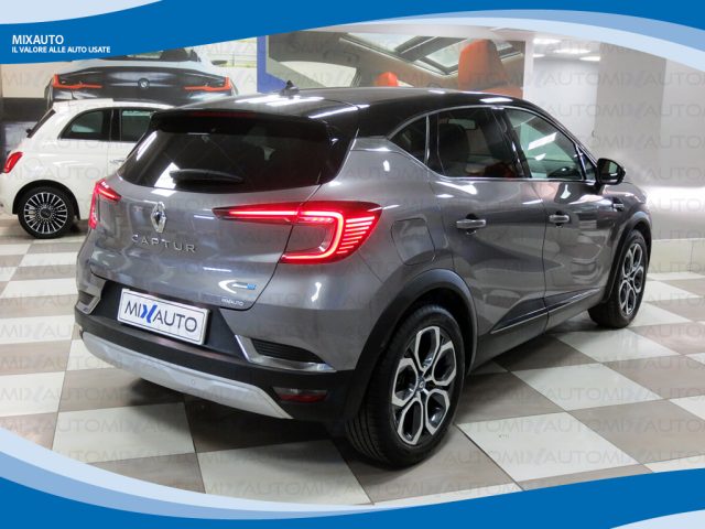RENAULT Captur usata, con Airbag