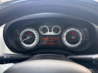 FIAT 500L usata, con USB