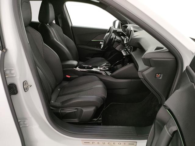 PEUGEOT 2008 usata, con Controllo automatico clima