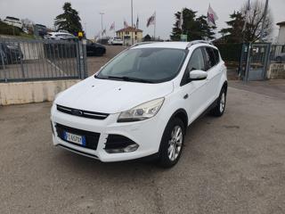 FORD Kuga 2.0 TDCI 150 CV S&S 4WD Powershift Titanium