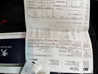 PEUGEOT 2008 usata, con Isofix