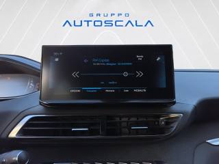 PEUGEOT 3008 usata, con Sistema di navigazione