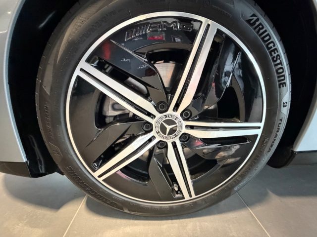 MERCEDES-BENZ CLA 200 usata, con Chiusura centralizzata