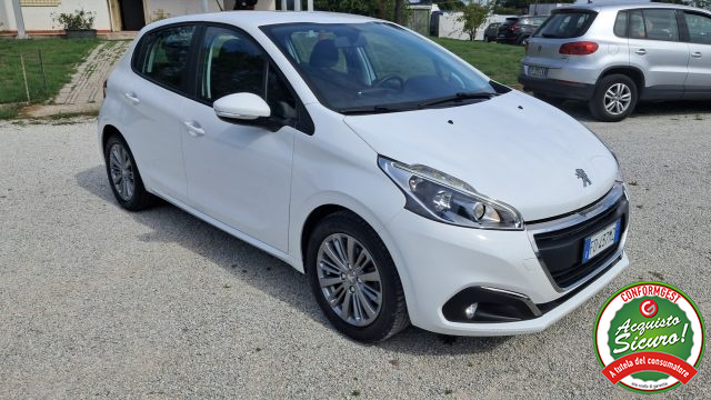 PEUGEOT 208 usata, con Controllo trazione
