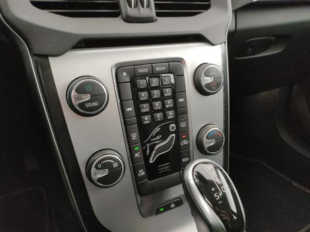VOLVO V40 usata, con Volante in pelle