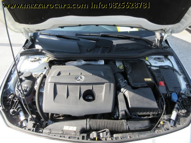 MERCEDES-BENZ CLA 180 usata, con Hill holder