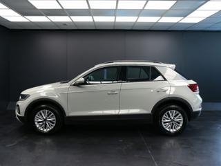 VOLKSWAGEN T-Roc usata, con Autoradio
