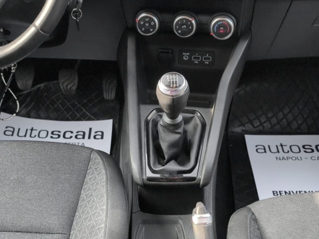 RENAULT Clio usata, con Sistema di navigazione