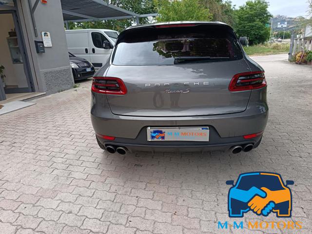 PORSCHE Macan usata, con Alzacristalli elettrici