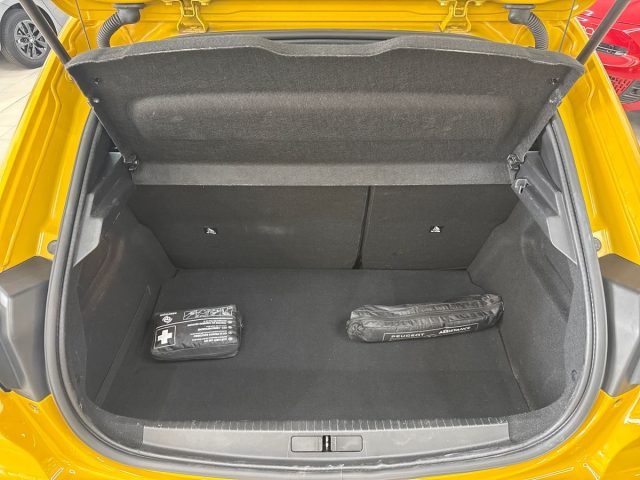 PEUGEOT 208 usata, con Servosterzo