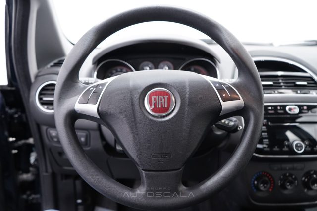 FIAT Punto usata 12