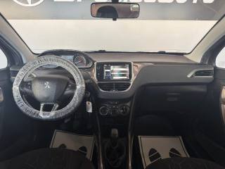 PEUGEOT 2008 usata, con Airbag testa