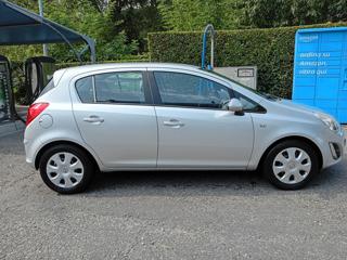 OPEL Corsa usata, con Autoradio