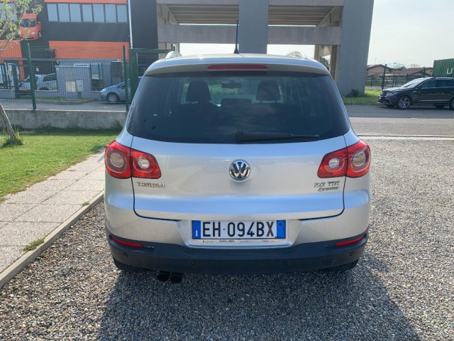 VOLKSWAGEN Tiguan usata, con Autoradio