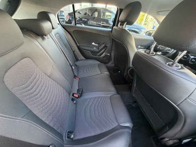 MERCEDES-BENZ A 180 usata, con Fendinebbia