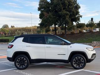JEEP Compass usata, con Autoradio