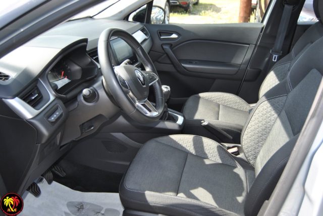 RENAULT Captur usata, con Autoradio