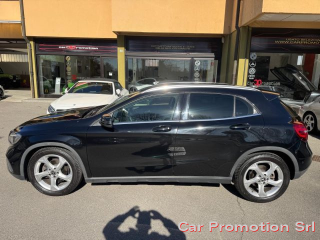 MERCEDES-BENZ GLA 180 usata, con Cerchi in lega