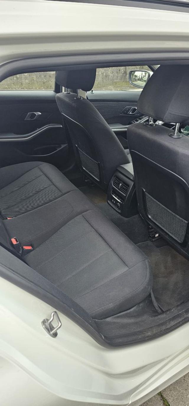 BMW 320 usata, con Volante in pelle