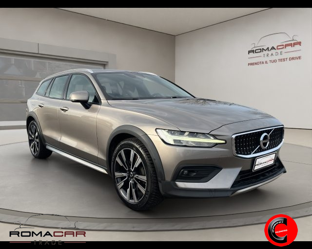 VOLVO V60 Cross Country usata, con Airbag laterali