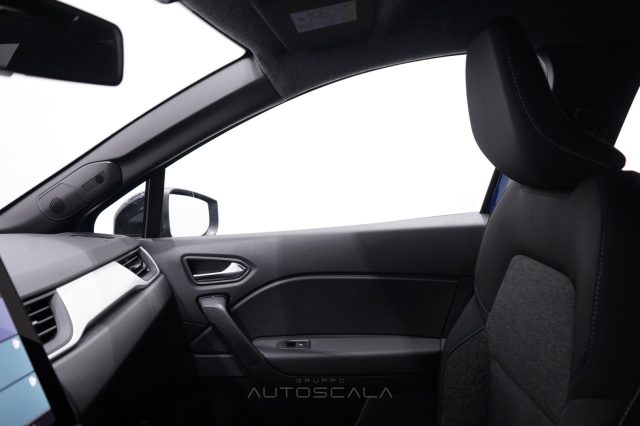 RENAULT Captur usata 19