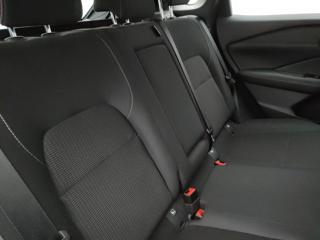NISSAN Qashqai usata, con Fari LED